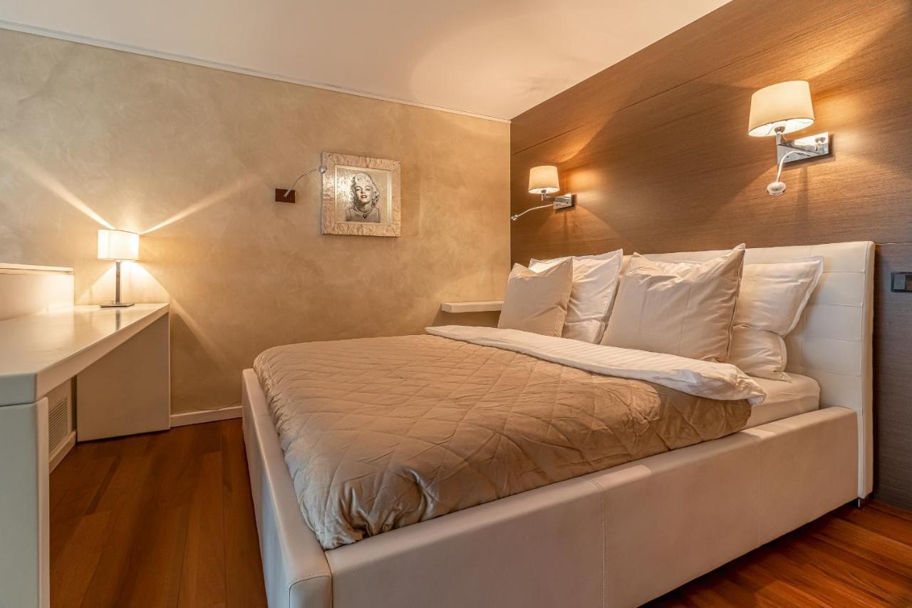 Luxury With Danube River View Bratislava Eksteriør billede