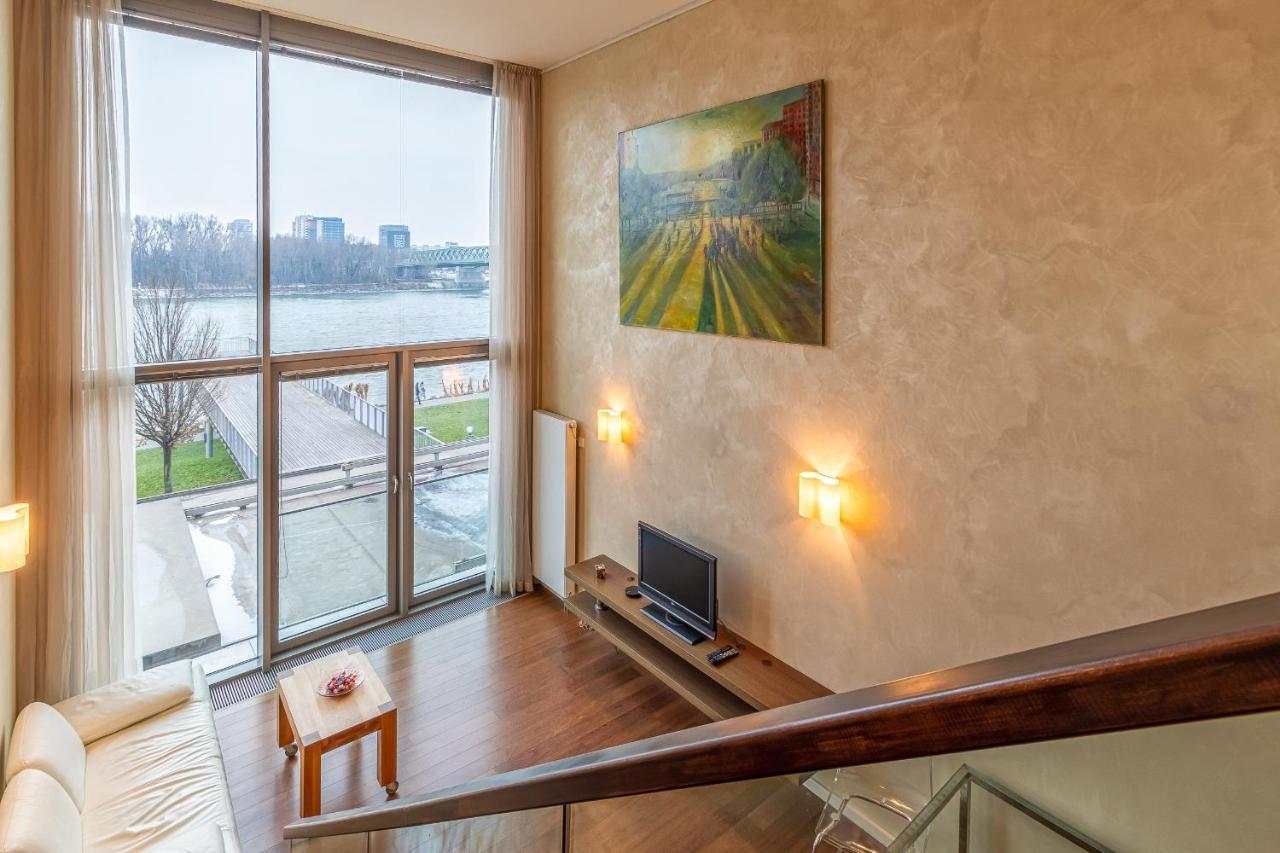 Luxury With Danube River View Bratislava Eksteriør billede